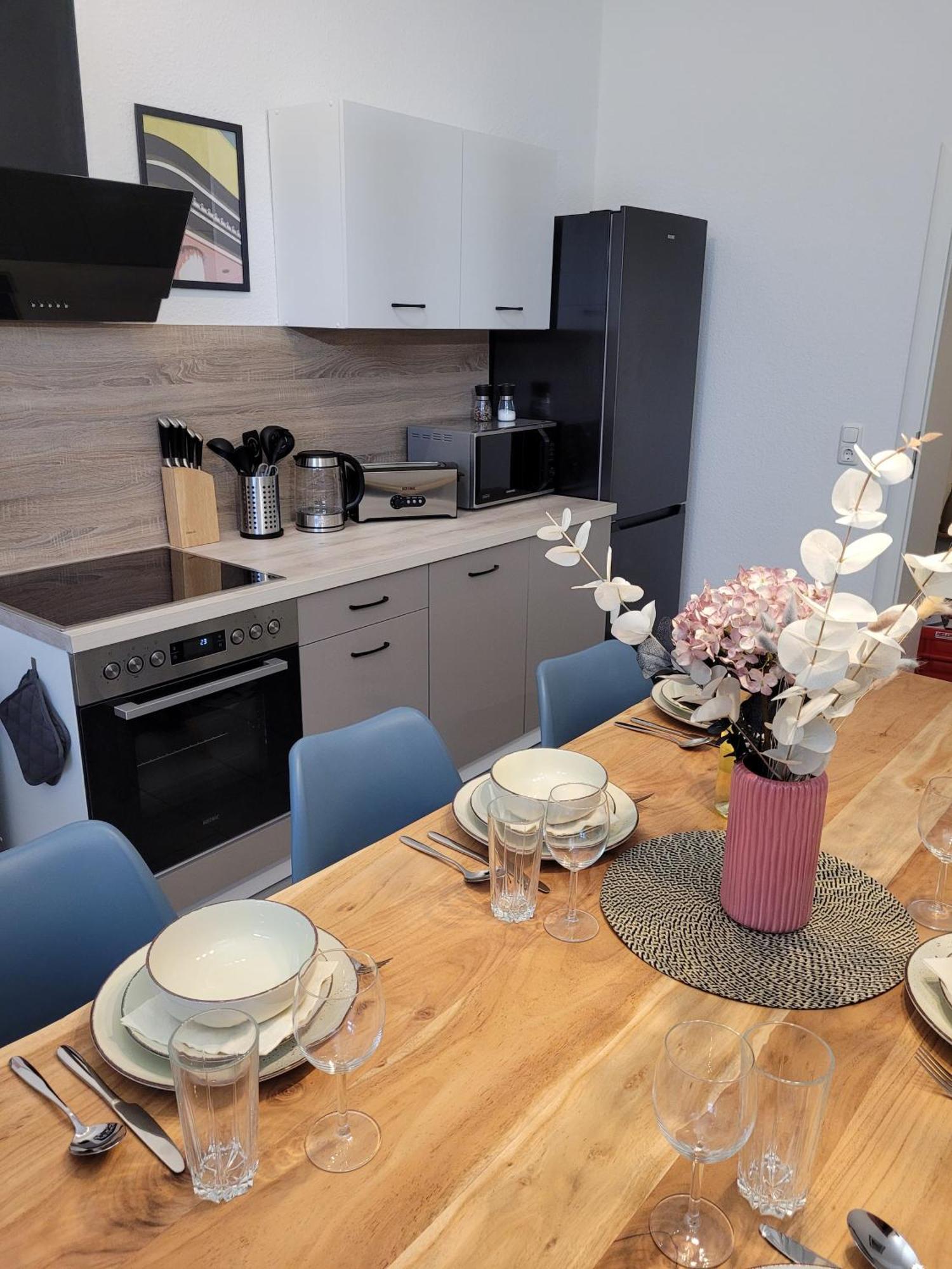 T21 - Apartment Direkt Im Zentrum Mit Parkplatz Chemnitz Eksteriør bilde