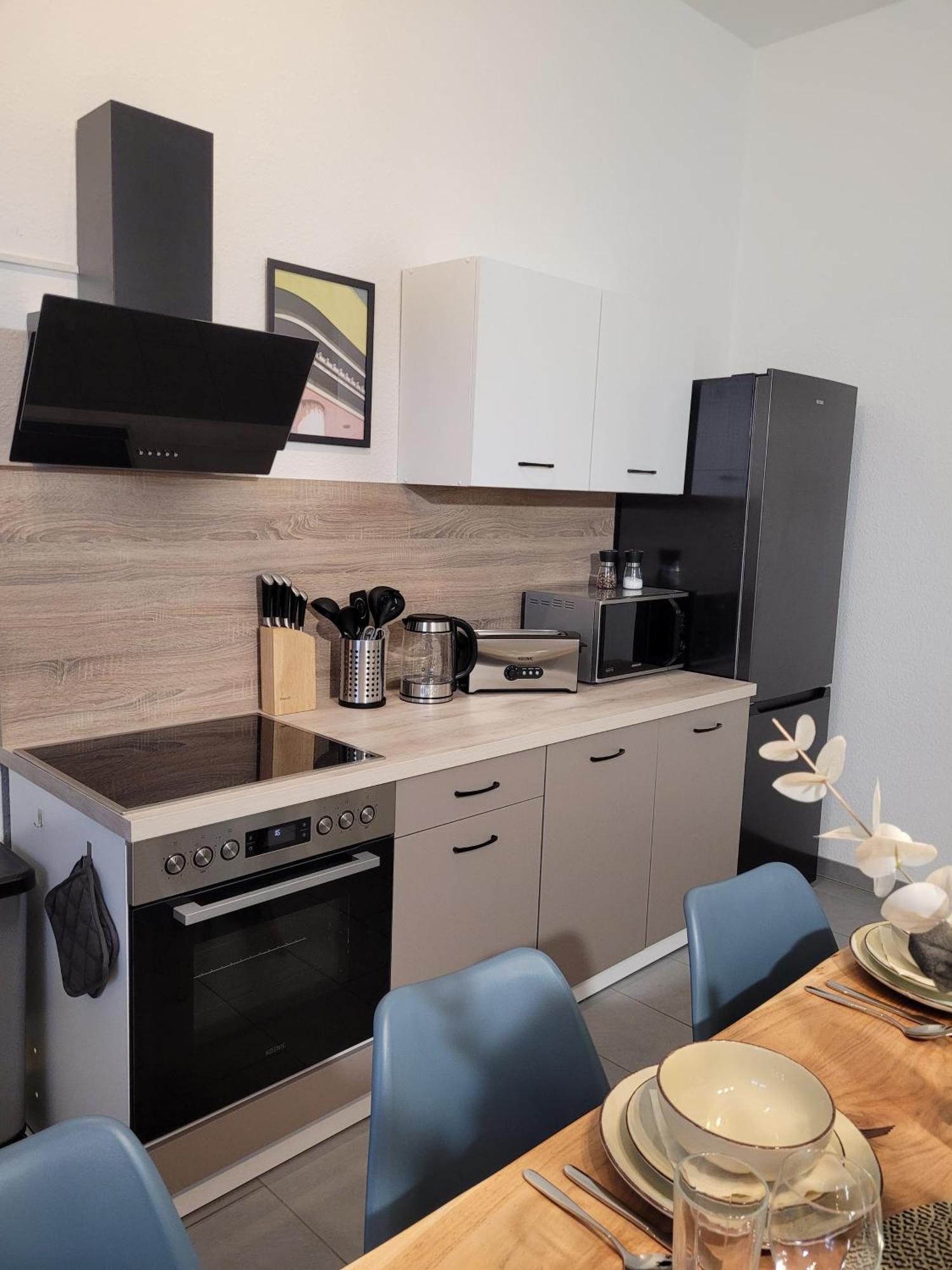 T21 - Apartment Direkt Im Zentrum Mit Parkplatz Chemnitz Eksteriør bilde