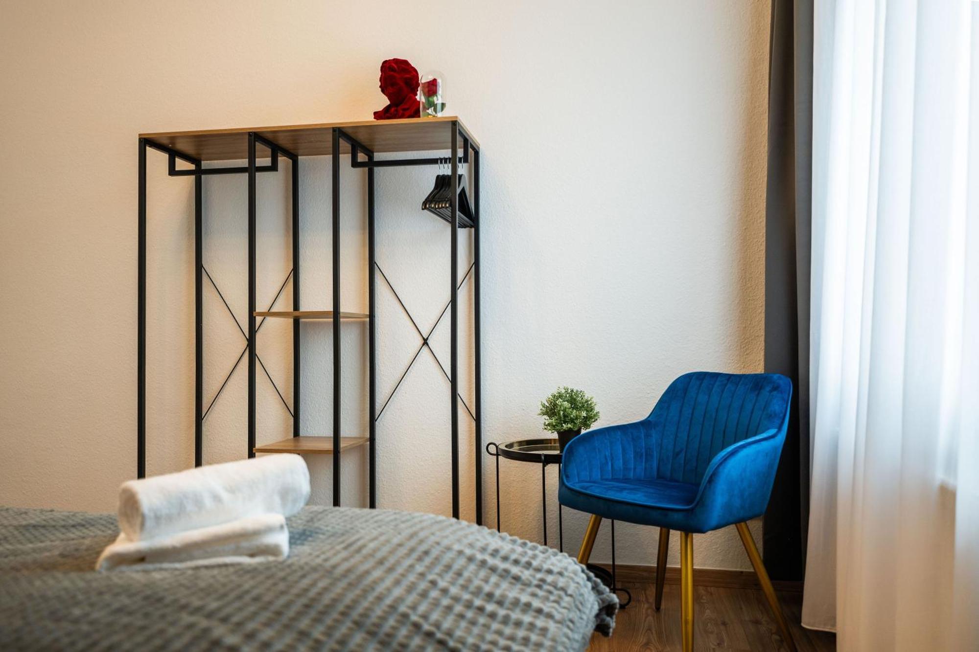 T21 - Apartment Direkt Im Zentrum Mit Parkplatz Chemnitz Eksteriør bilde